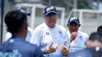 Pelatih Persib Sampaikan Kabar Kurang Baik Terkait 2 Pemain Naturalisasi